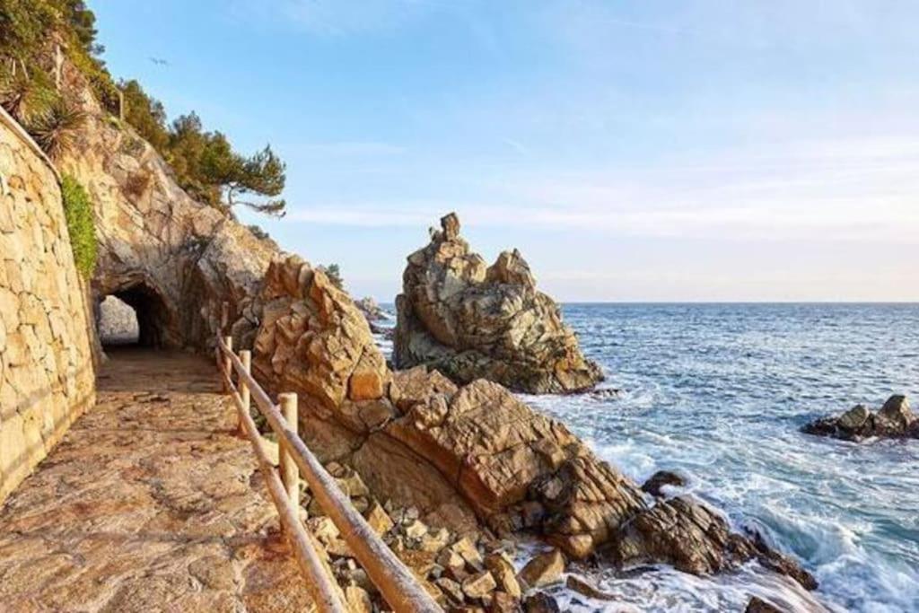Somriu Apartament Fenals Platja Льорет-де-Мар Екстер'єр фото